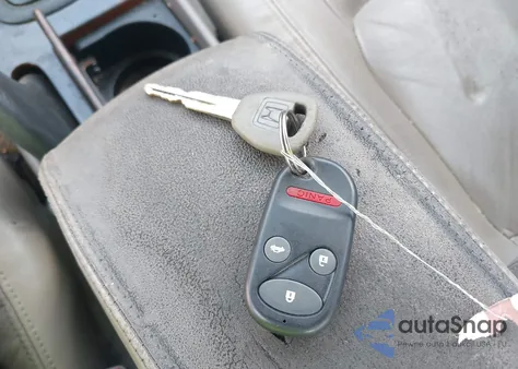 2000 Honda Accord 3.0 Ex from USA, damaged, VIN 1HGCG1651YA020394